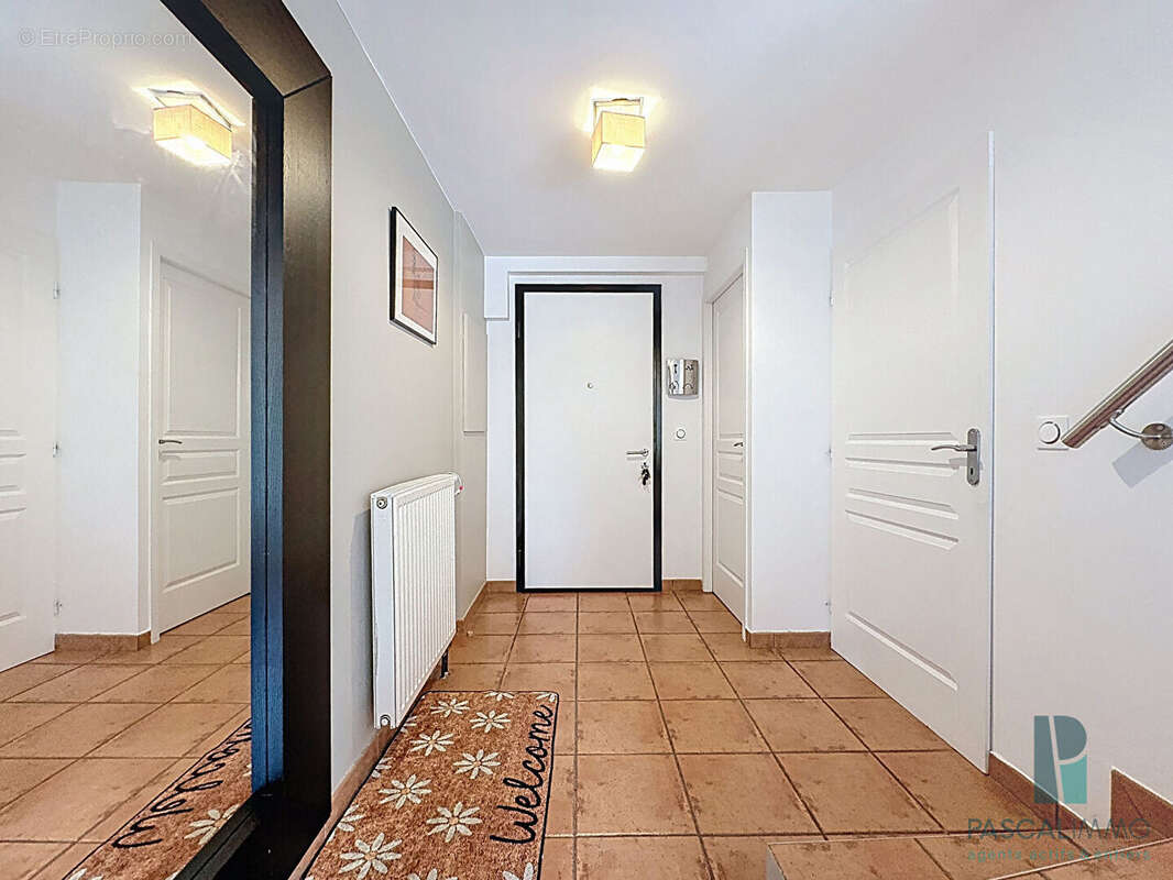 Appartement à LA BALME-DE-SILLINGY