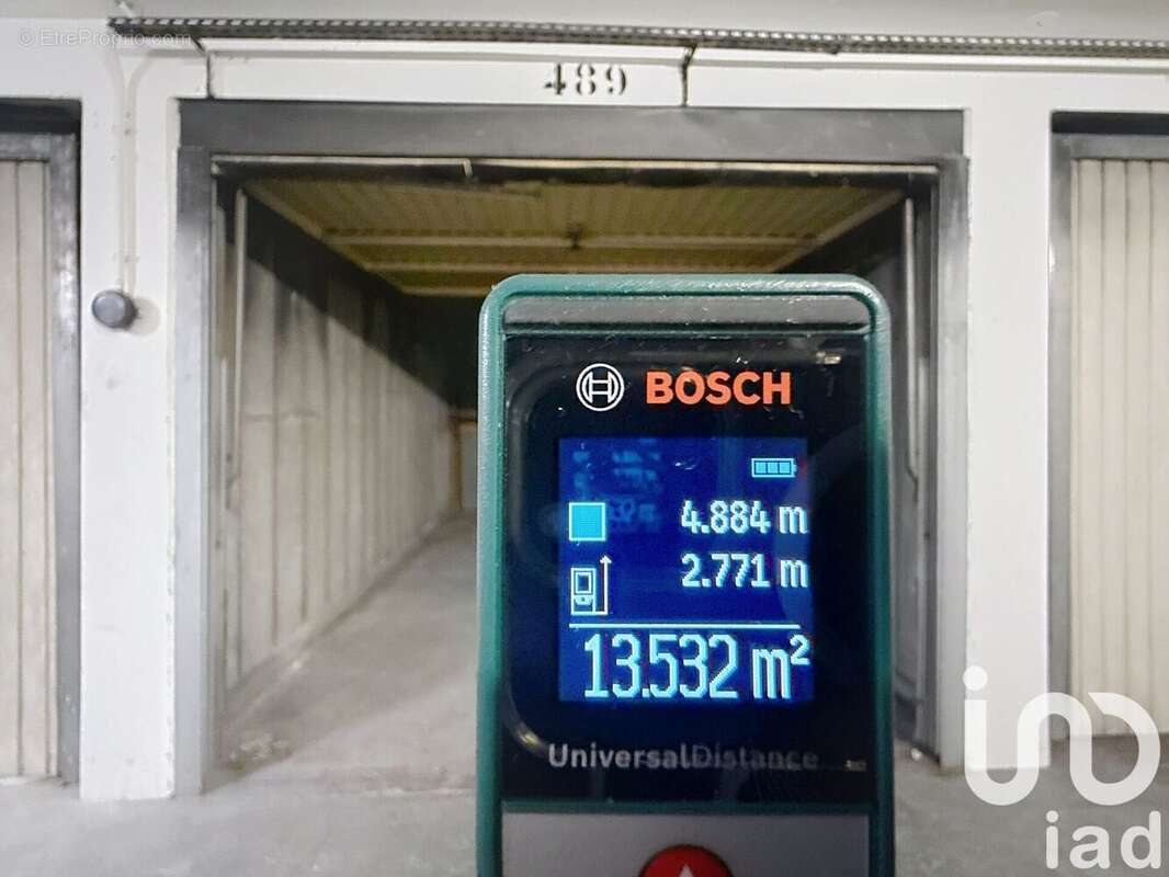 Photo 2 - Parking à LES MUREAUX