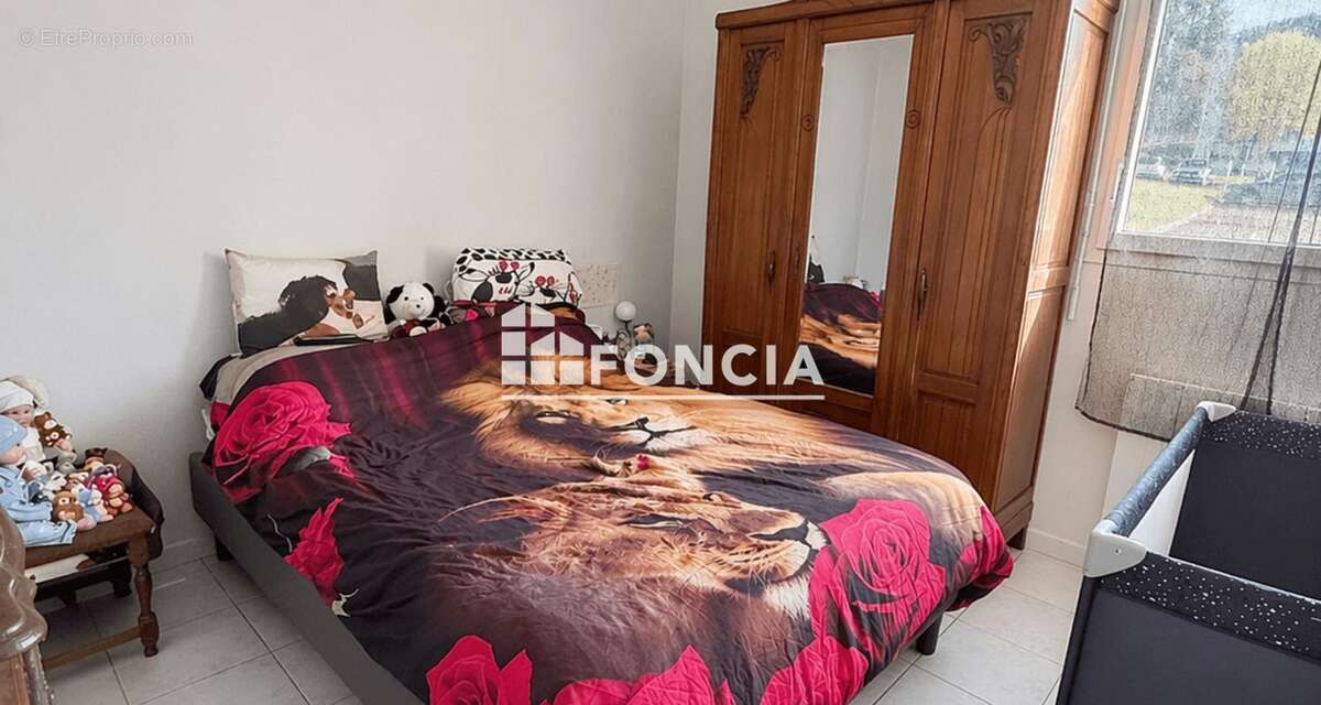 Appartement à SAINT-GEORGES-DES-GROSEILLERS