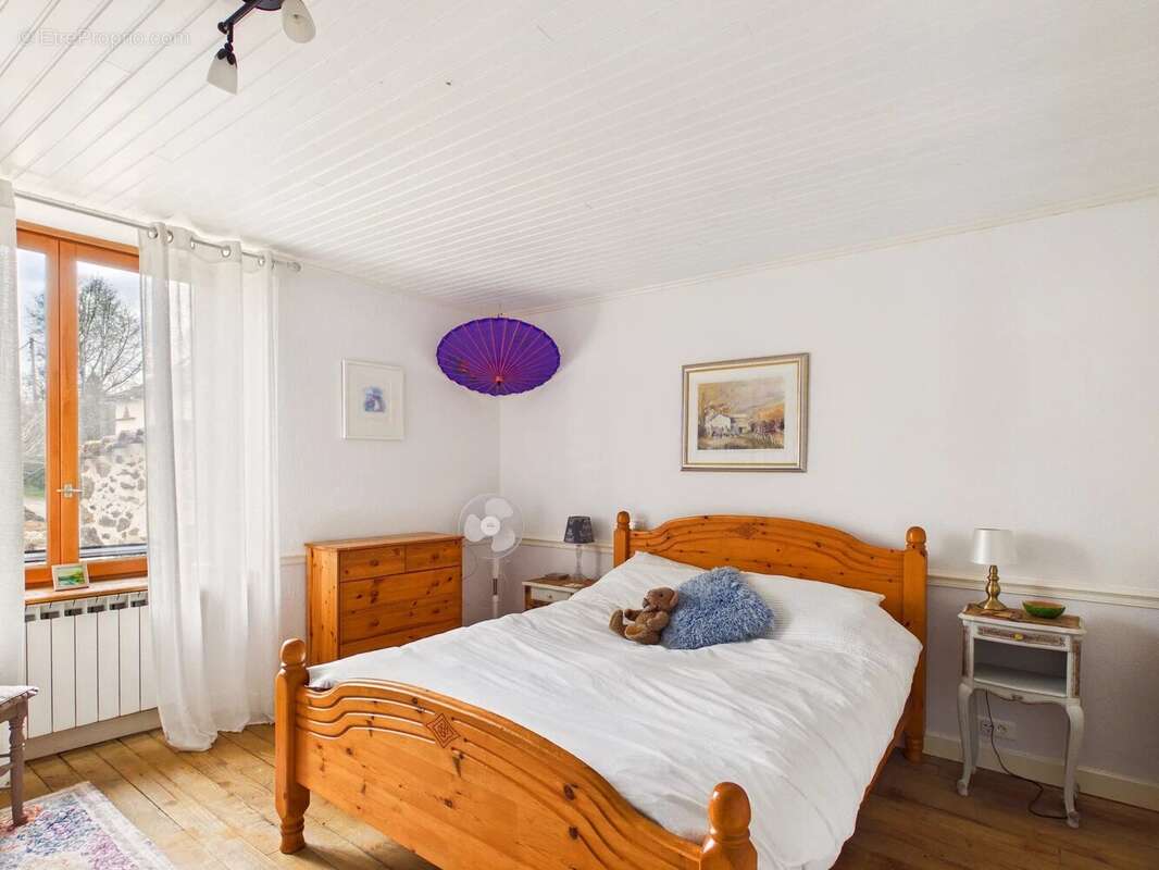 Maison à MONTIRAT