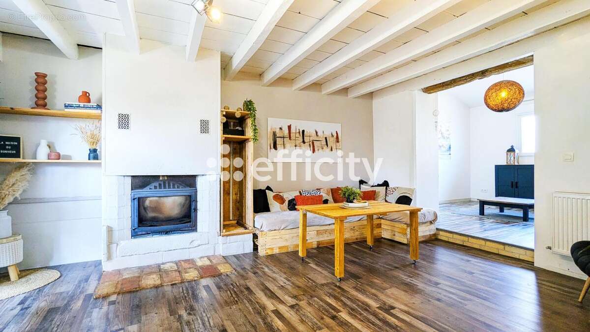 Maison 138 m² à Pont-De-Vaux  - photo 2