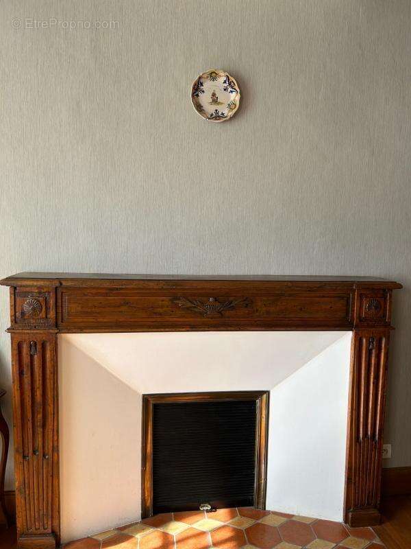 Grande maison de bourg avec cachet, 3 chambres (possibilités ++), beaux volumes, espaces aménageables, jardin - photo 5