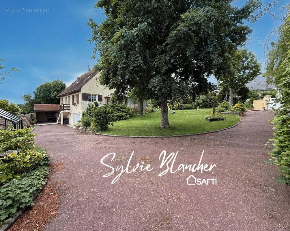 Photo 1 - Maison à FONTAINE-ETOUPEFOUR