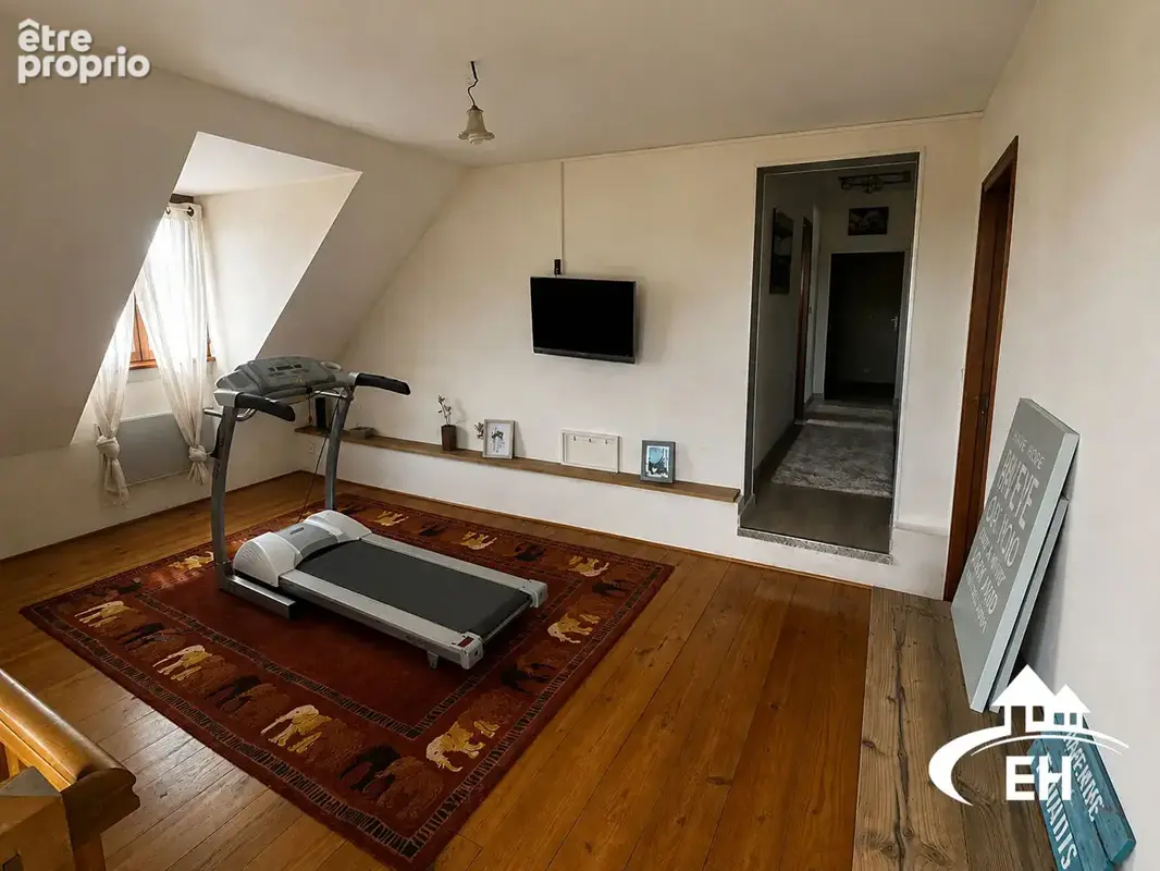Pavillon avec vie de plain-pied - 5 chambres - studio independant - photo 12