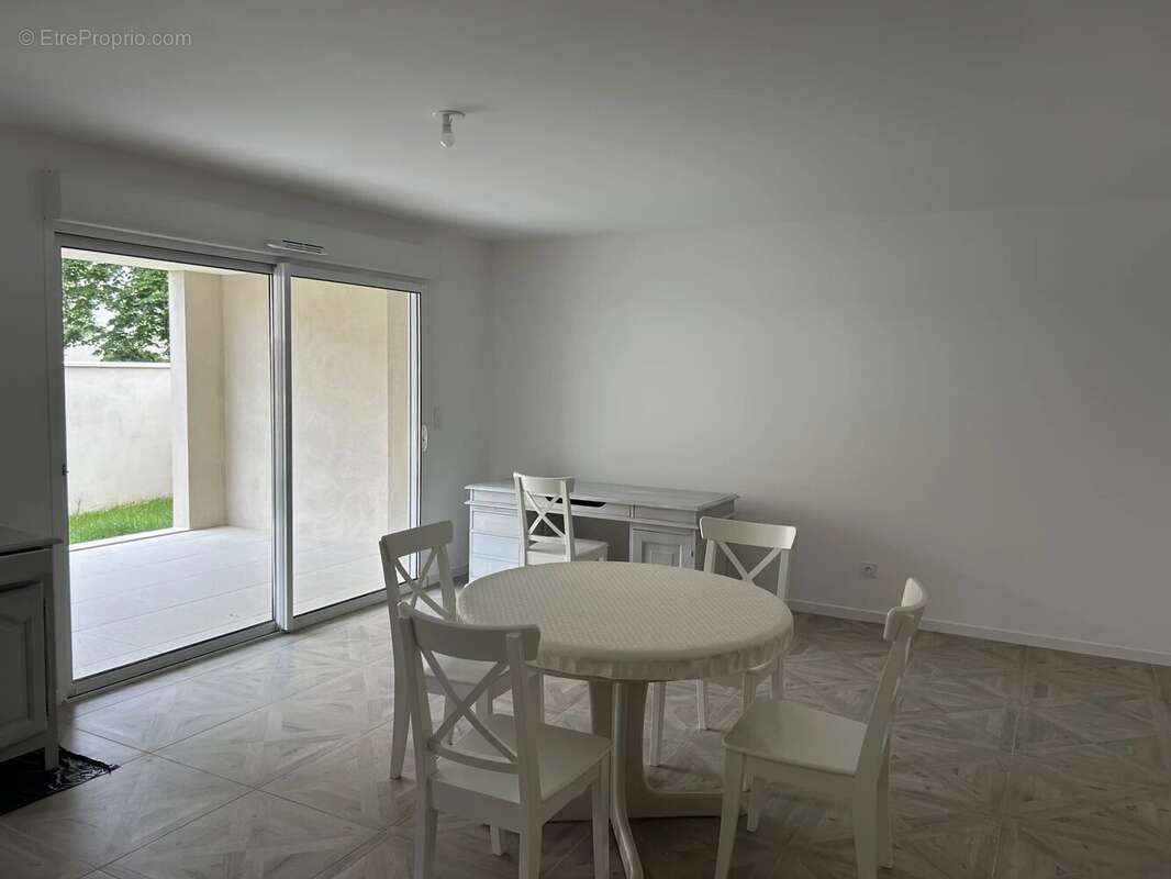 Appartement à UZES
