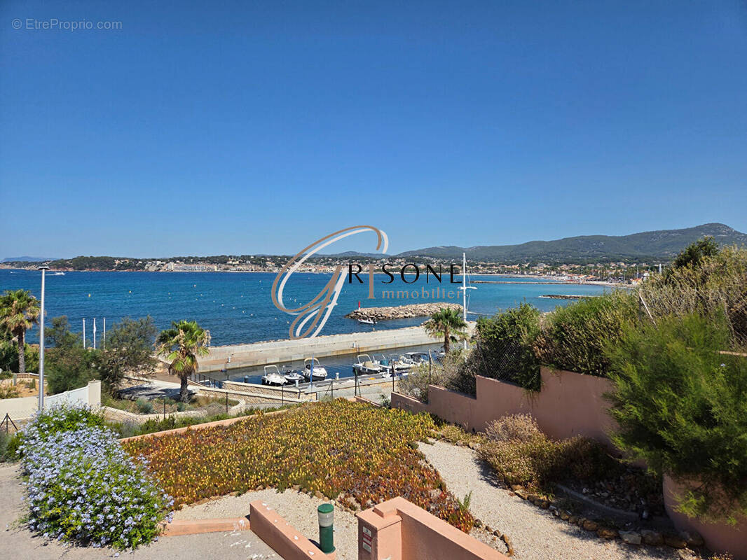 Appartement à SIX-FOURS-LES-PLAGES