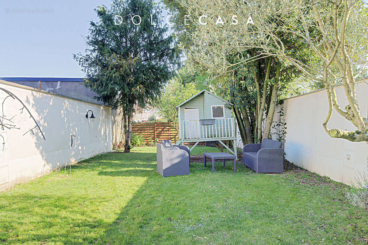 Maison à ROSNY-SOUS-BOIS