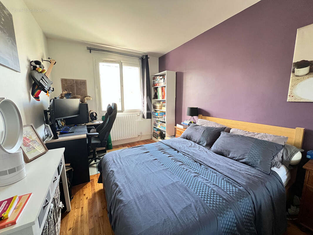 Appartement à FONTENAY-SOUS-BOIS