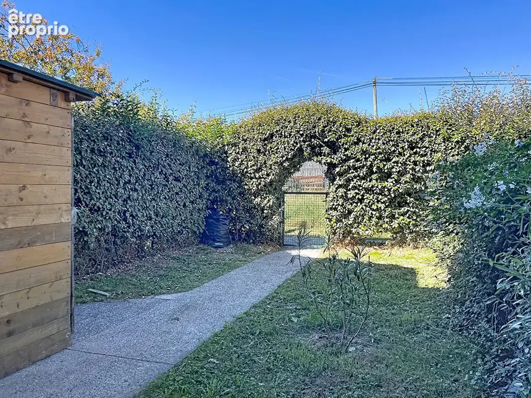Duplex à Urt avec terrasse et jardinet - photo 10