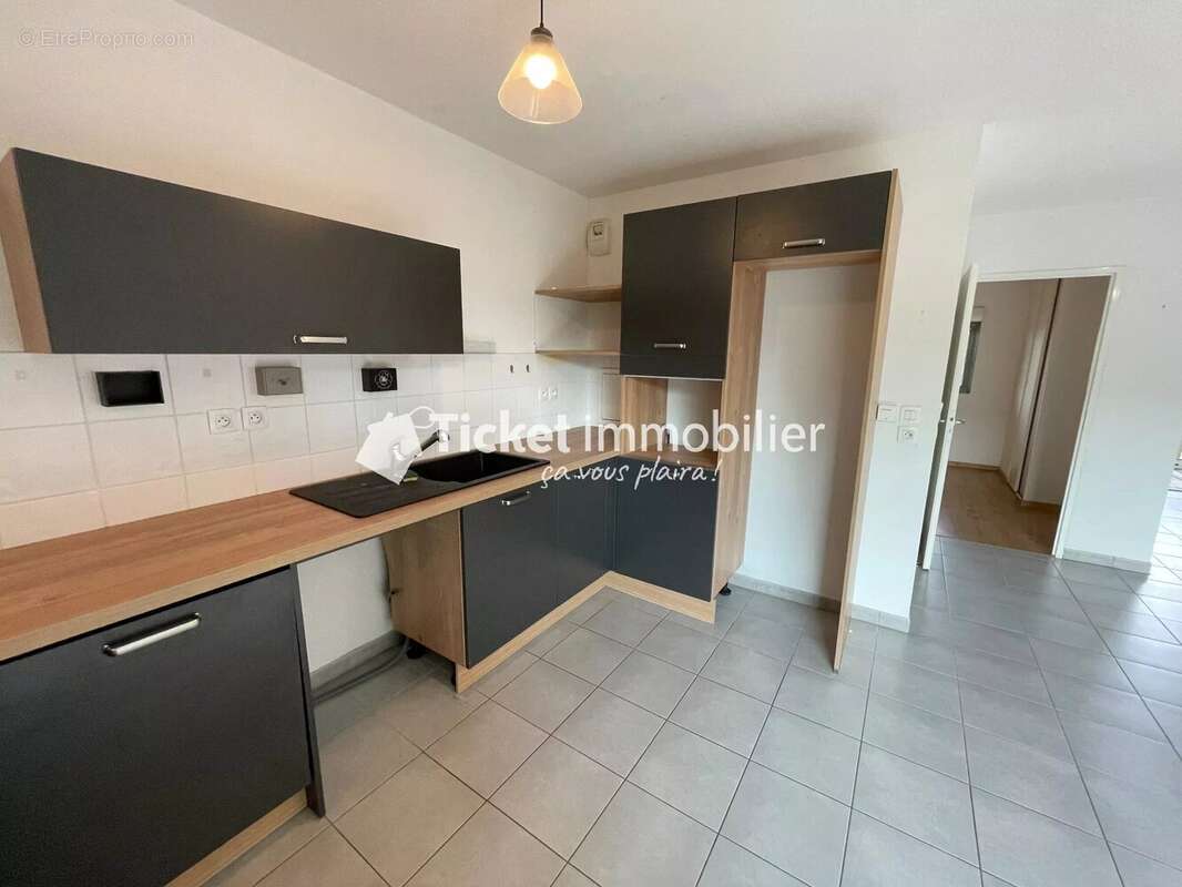 Appartement T2 de 42 m² avec climatisation, balcon et parking – Cornebarrieu - photo 3