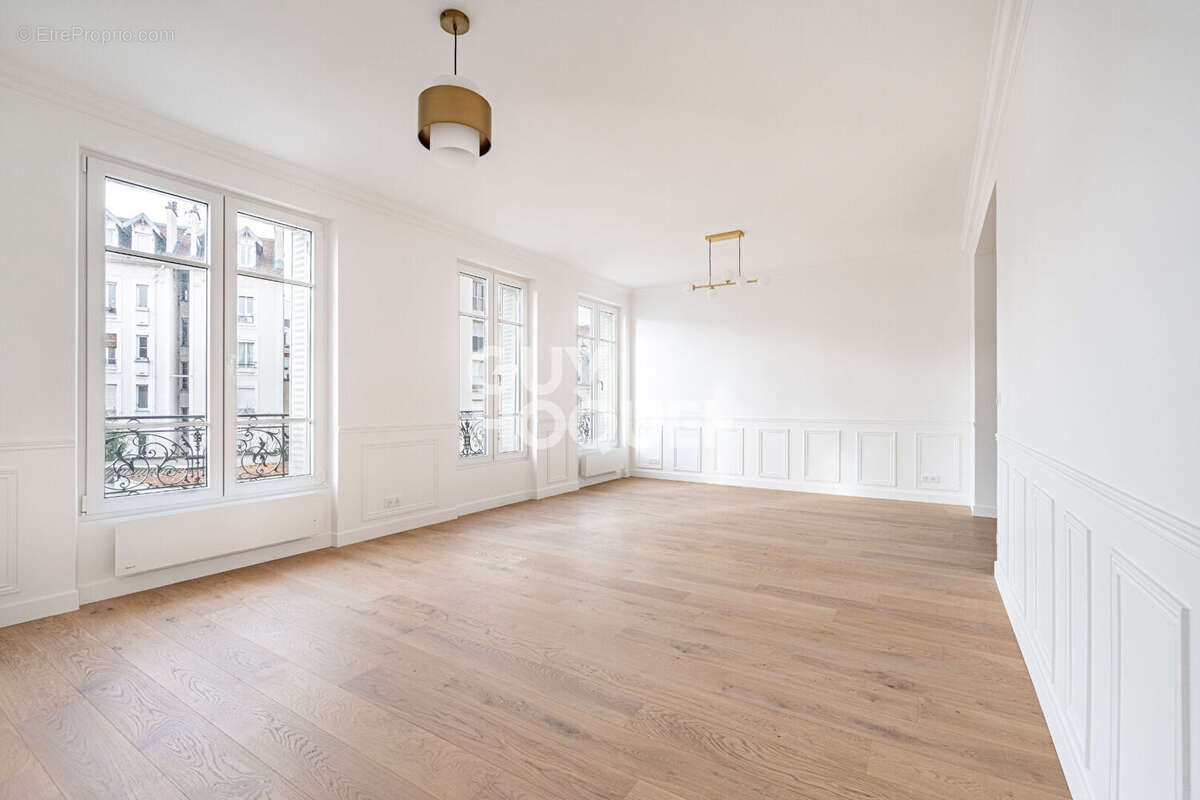 Appartement à ASNIERES-SUR-SEINE