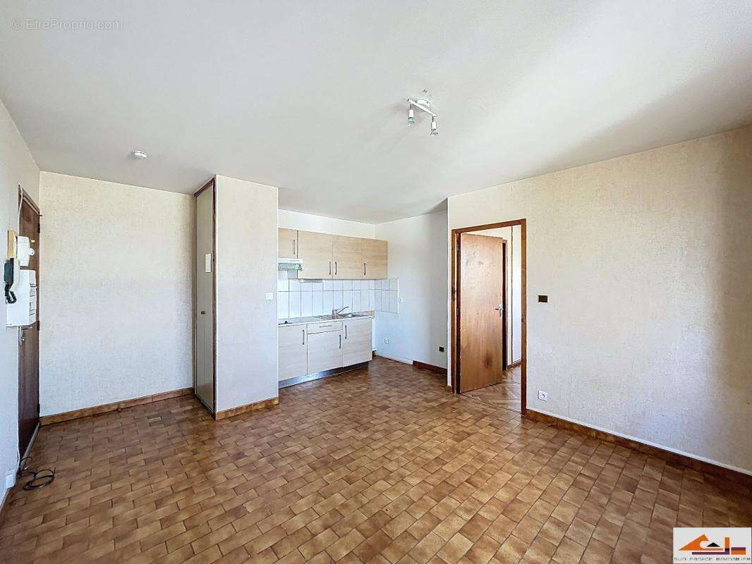 Appartement à RAMONVILLE-SAINT-AGNE