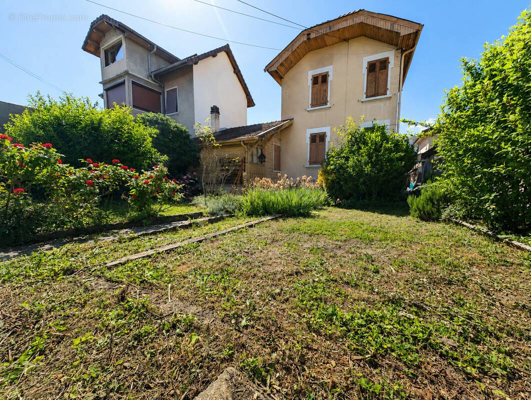 Maison à MEYTHET
