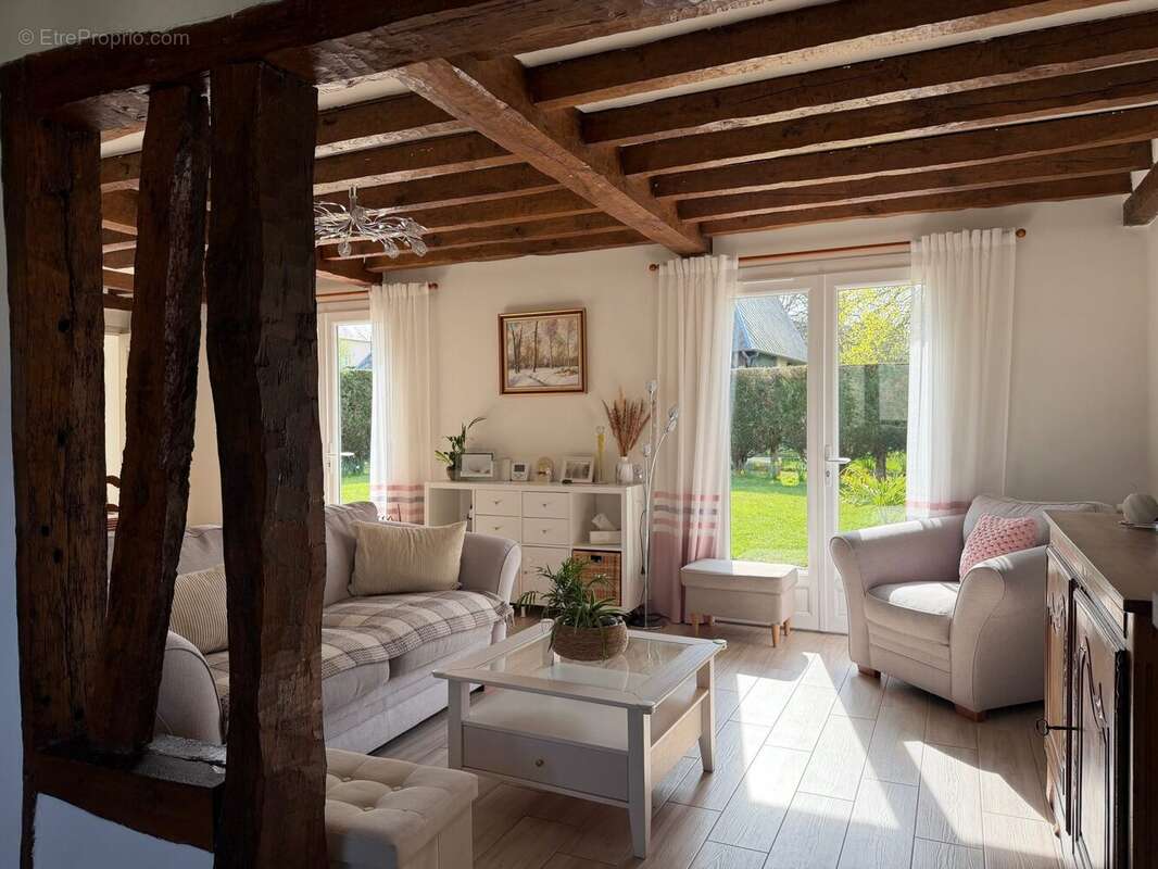 Maison à BRIONNE