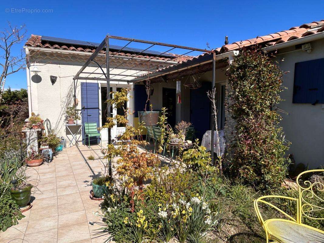 Maison à SAINT-ROMAN-DE-MALEGARDE