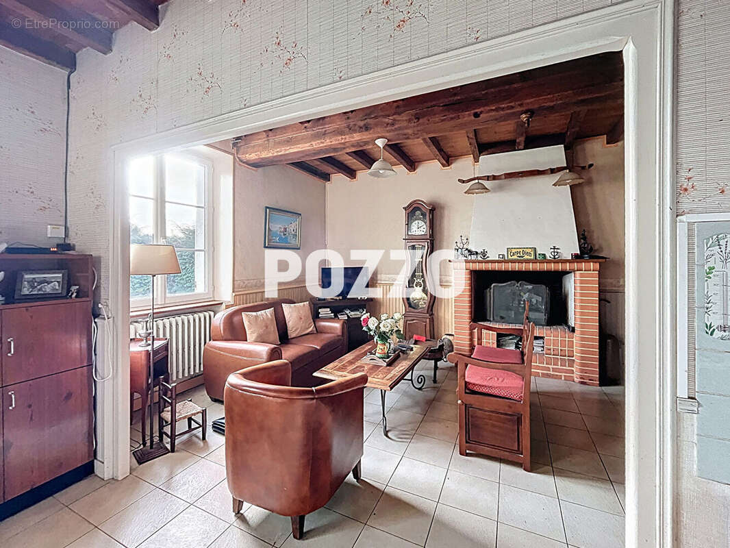 Maison à PARIGNY