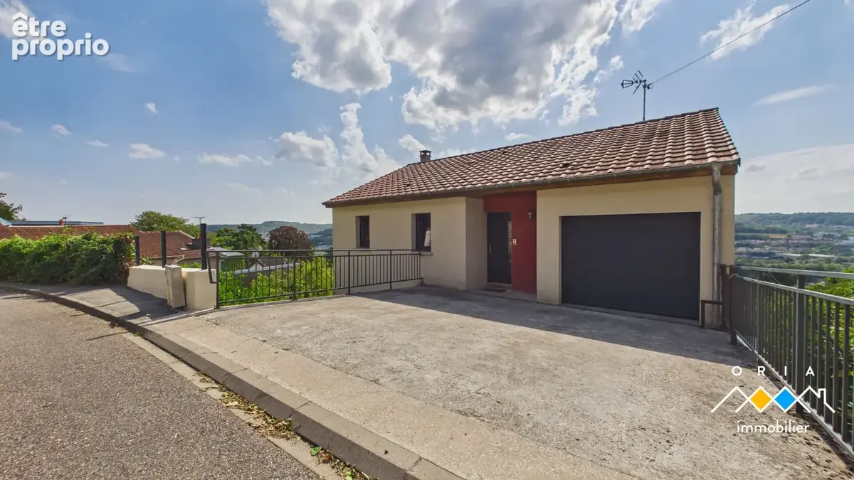 BOUXIERES AUX DAMES - Maison moderne avec beaux volumes - photo 1