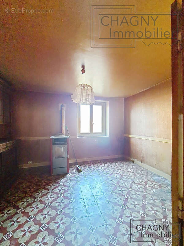 Maison à CHAGNY