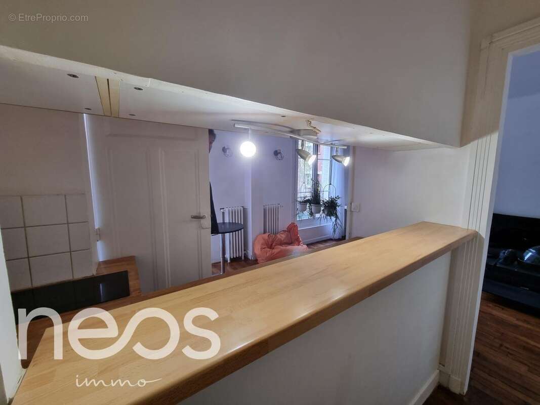 Appartement à PARIS-20E