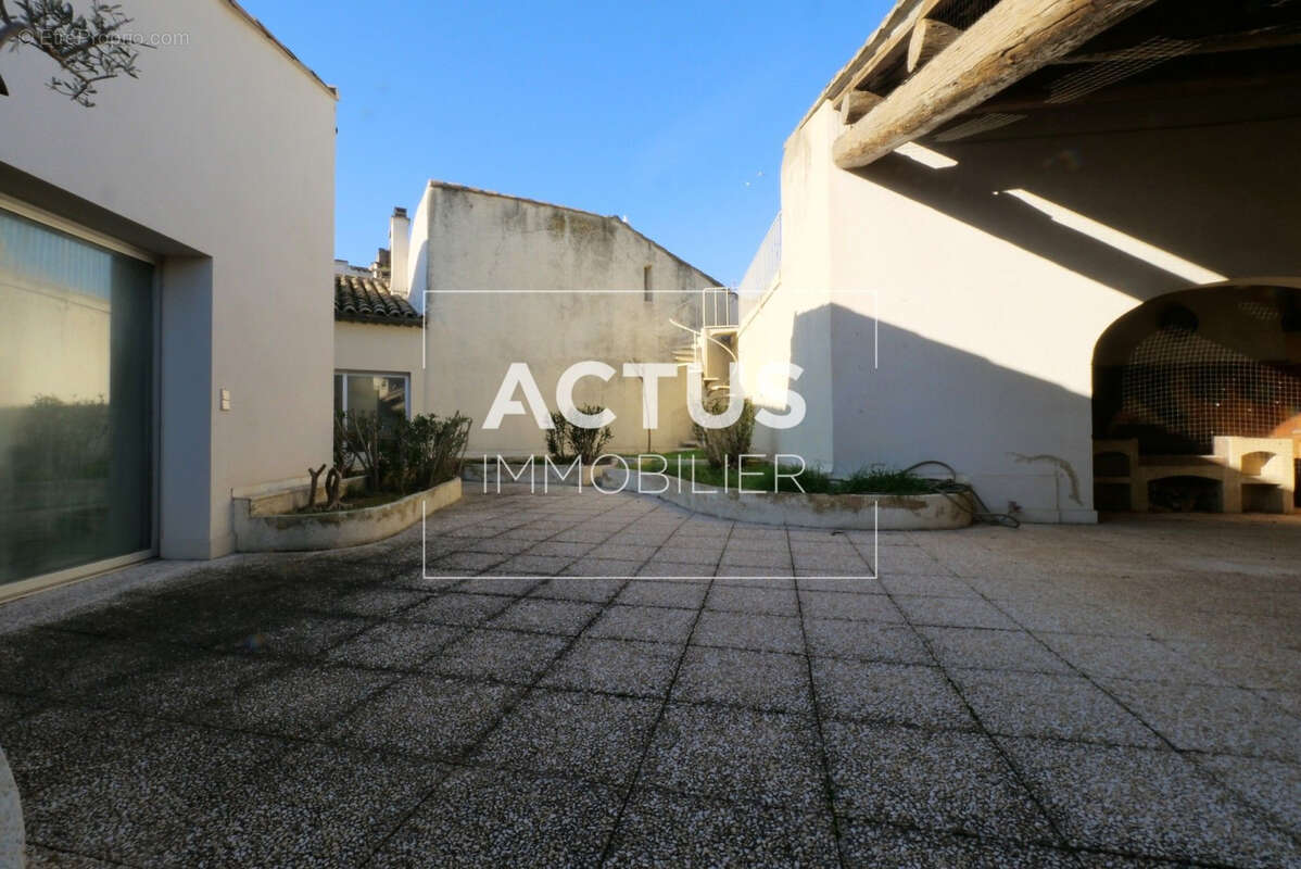 Maison à SALON-DE-PROVENCE