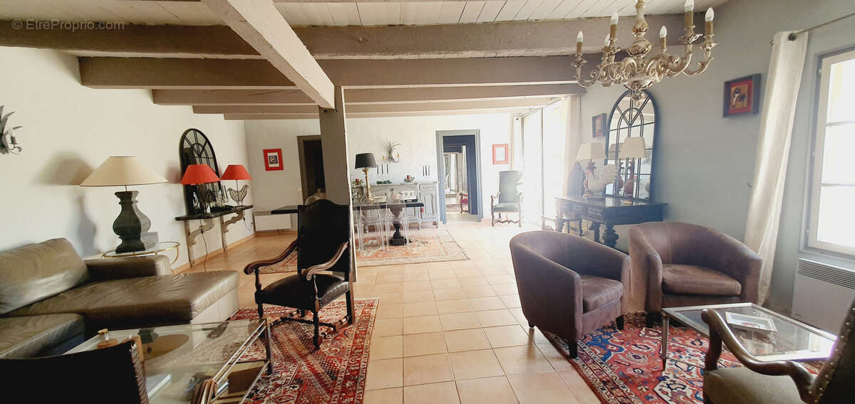 Maison à SAINTES-MARIES-DE-LA-MER