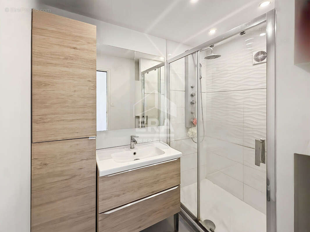 Appartement à MARSEILLE-13E