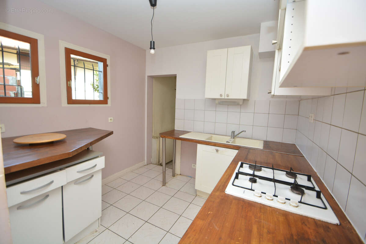 Maison à ARES
