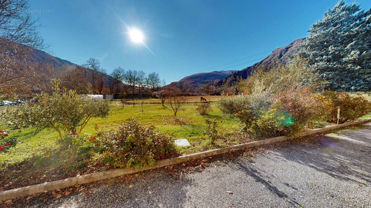 Maison à LA ROBINE-SUR-GALABRE