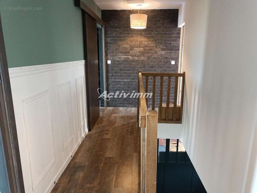 4262 25 - Maison à HUMIERES