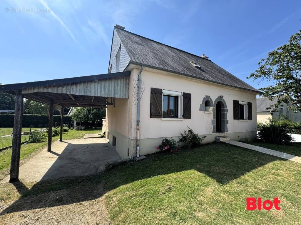 Maison à LOUVIGNE-DE-BAIS