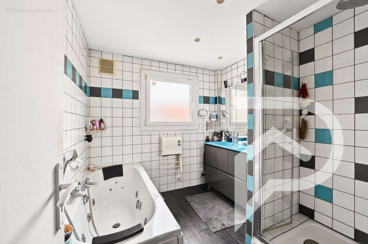 Maison à VITRY-SUR-SEINE