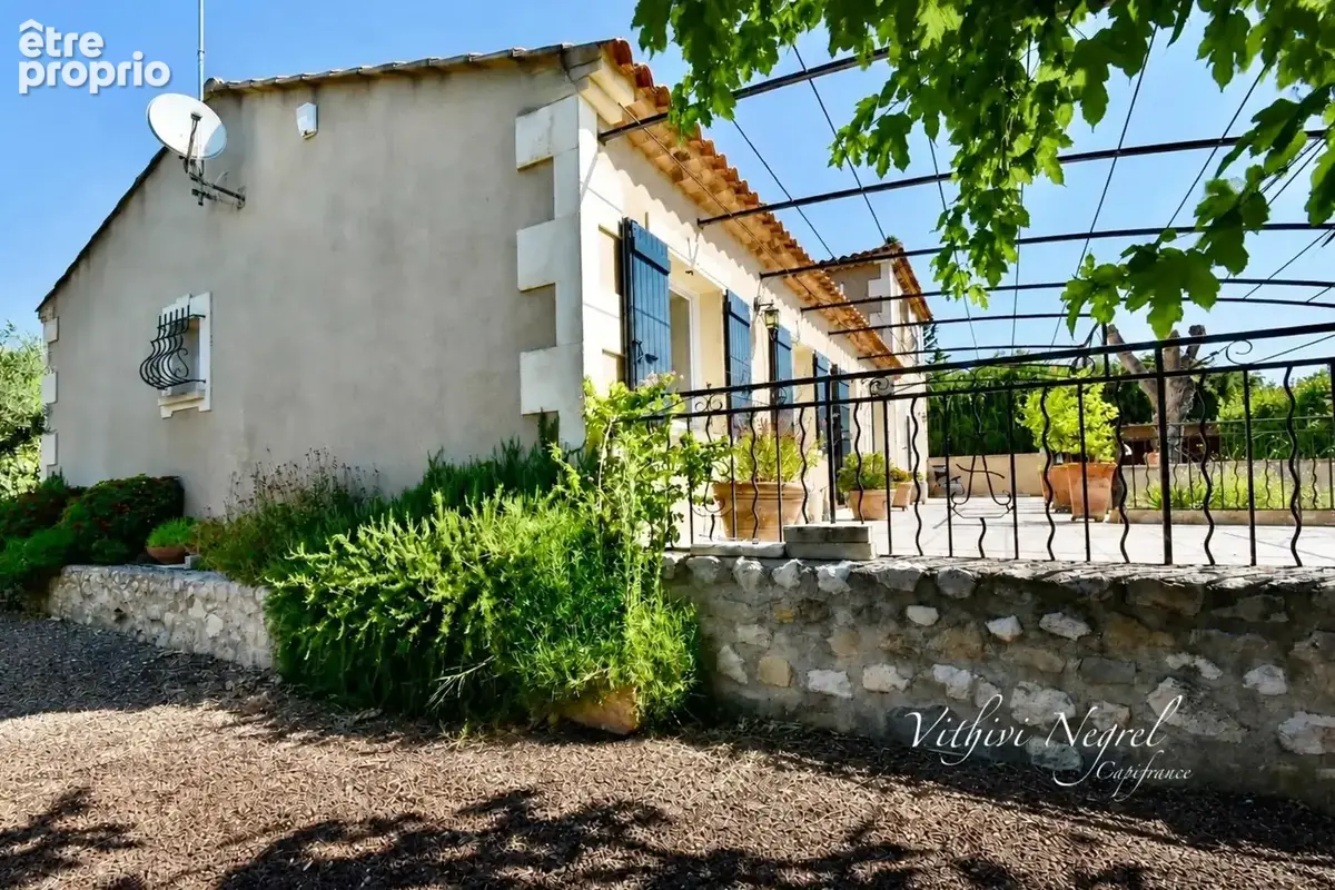 Maison à vendre 5 pièces, MOURIES (13) - photo 3
