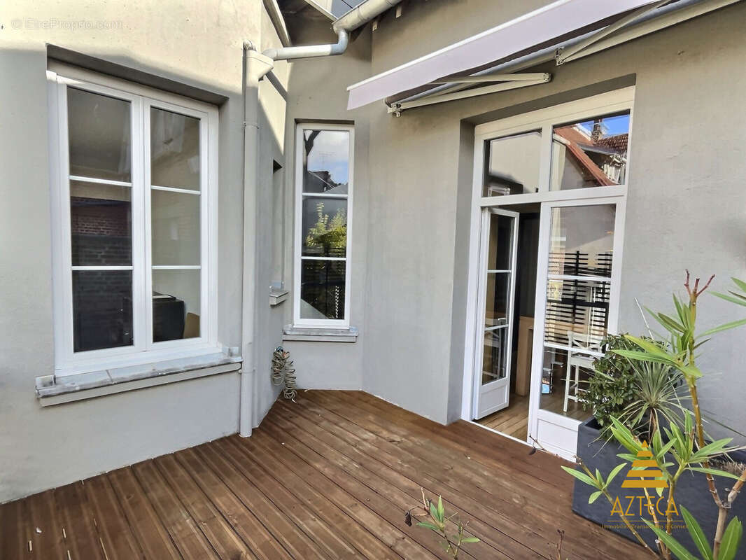 Terrasse en bois  - Appartement à CAMBRAI