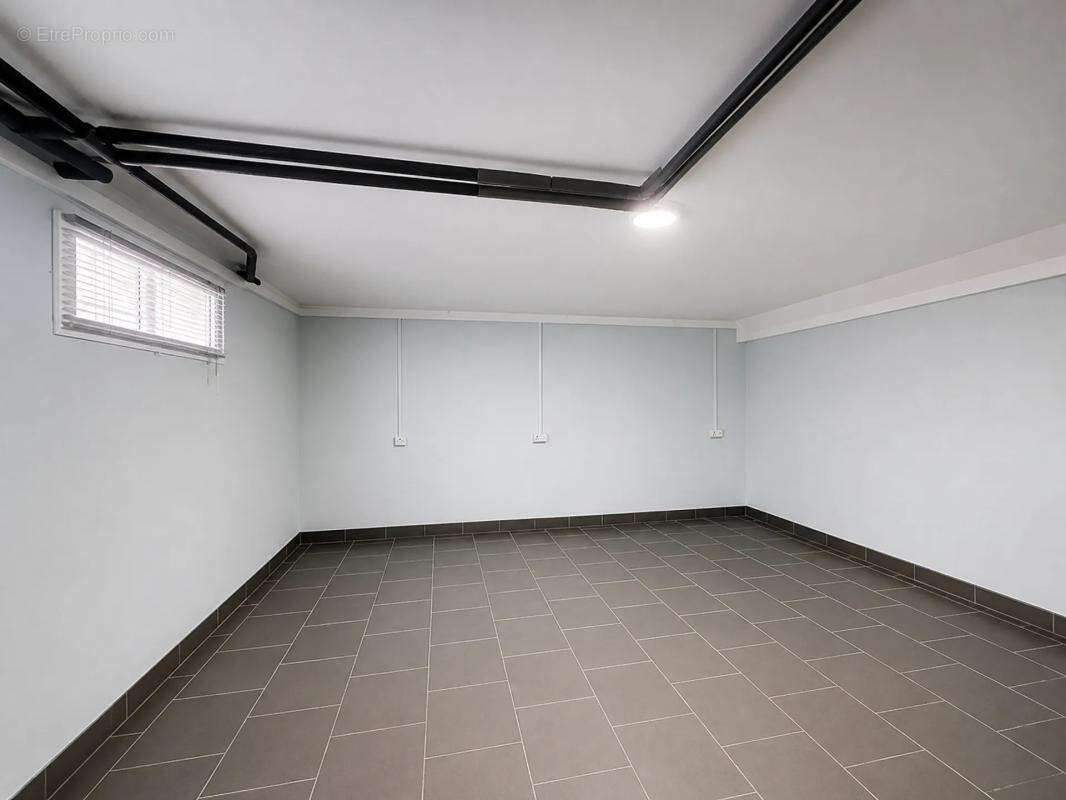 Maison 5 pièces de 100 m² à Ablon-sur-Seine - photo 11