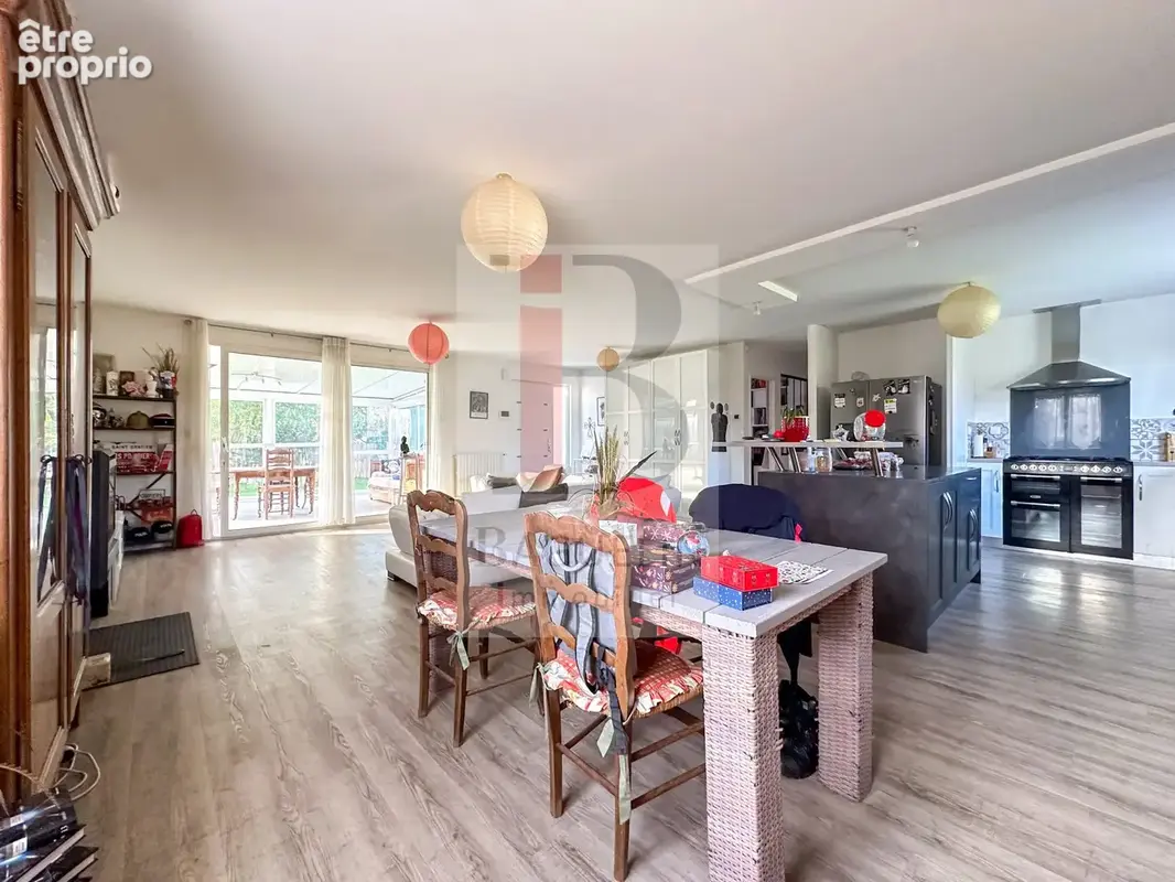 Maison 5 pièces 150 m² à vendre à Saint-Laurent-De-La-Pree (17450) - photo 3
