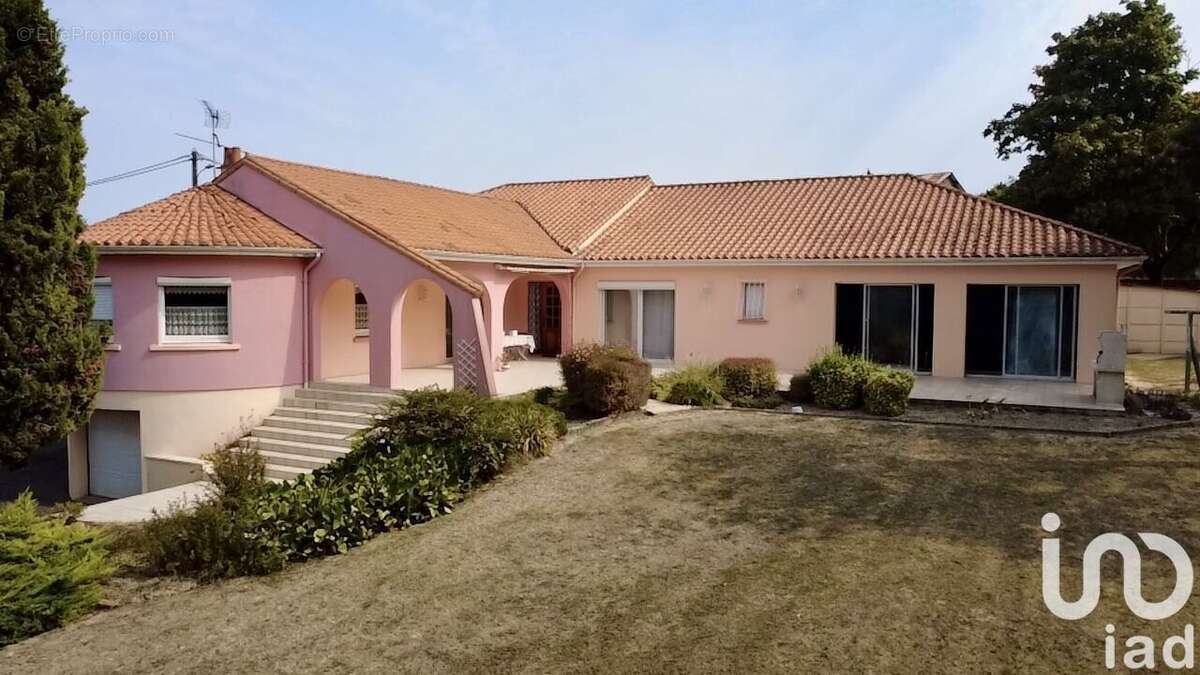 Photo 3 - Maison à MIREBEAU