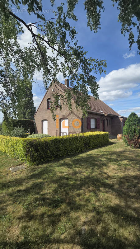 Maison à ERQUINGHEM-LYS