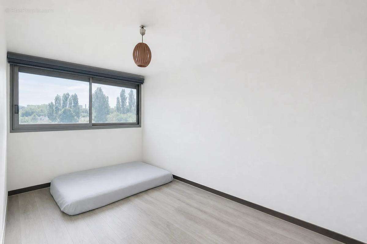 Appartement type F3 avec double séjour - photo 7