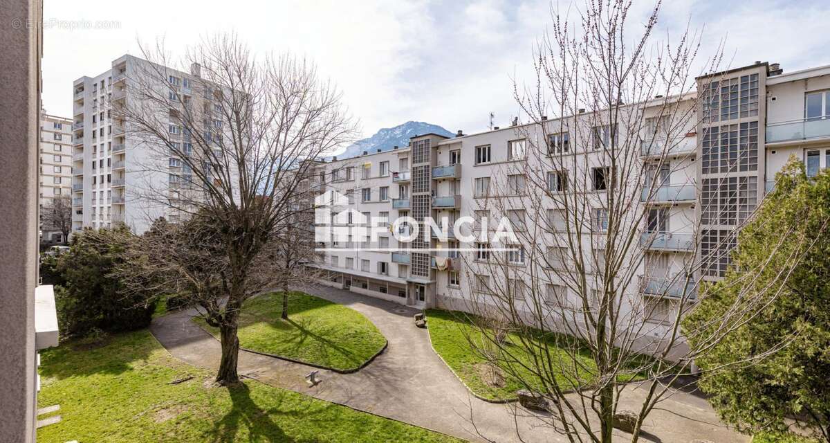 Appartement à GRENOBLE