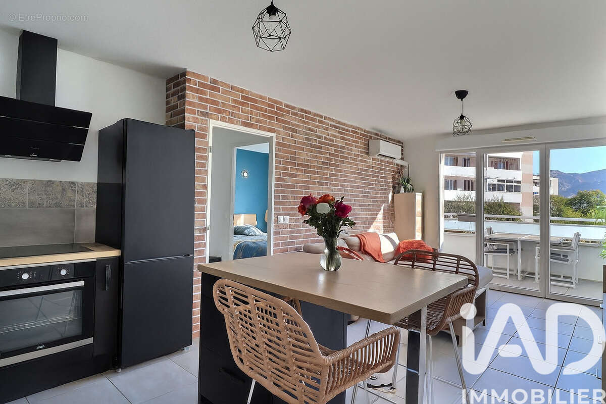 Photo 3 - Appartement à MARSEILLE-11E