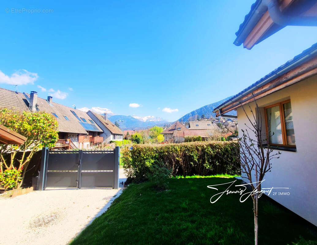 Maison à SAINT-JORIOZ