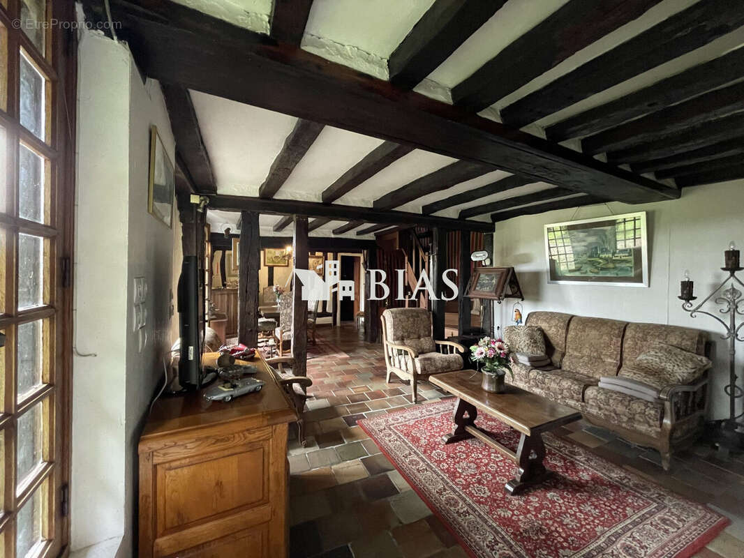 Maison à BEAUMONT-LE-ROGER