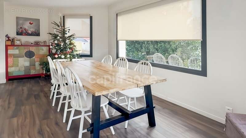 Maison à LE RELECQ-KERHUON