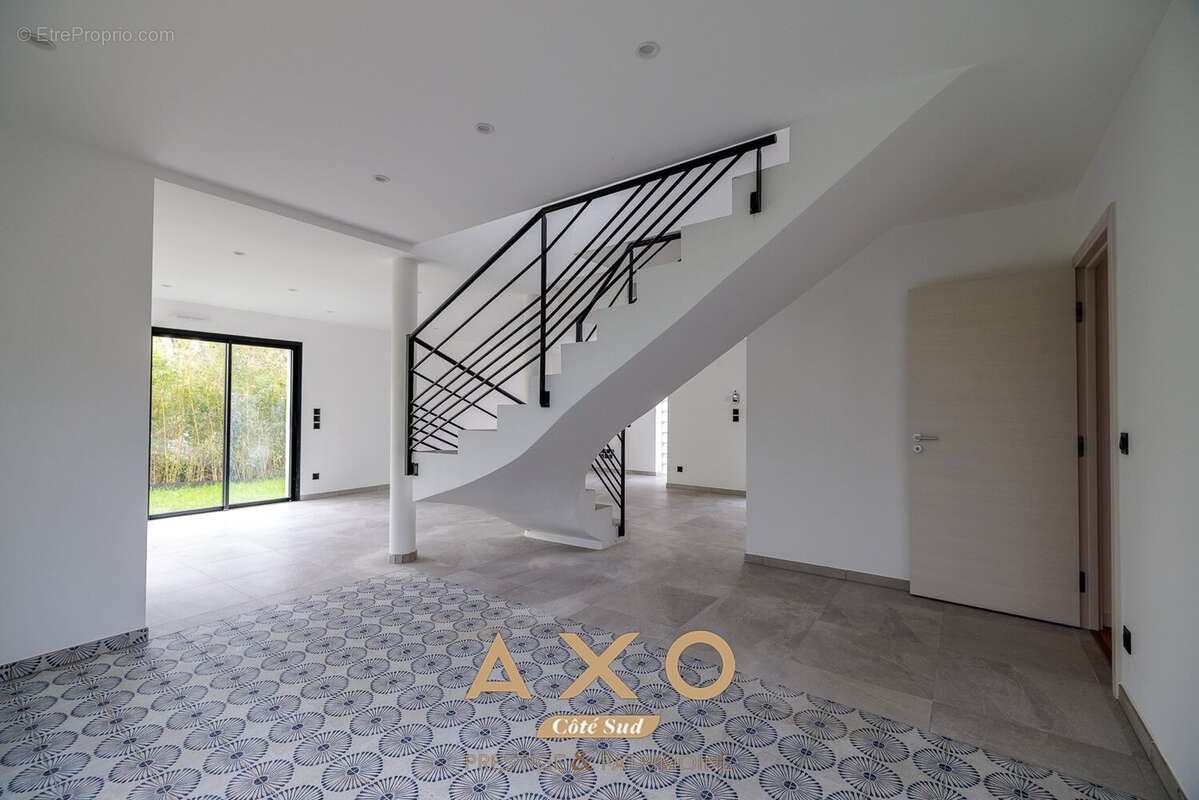 Maison à SALON-DE-PROVENCE