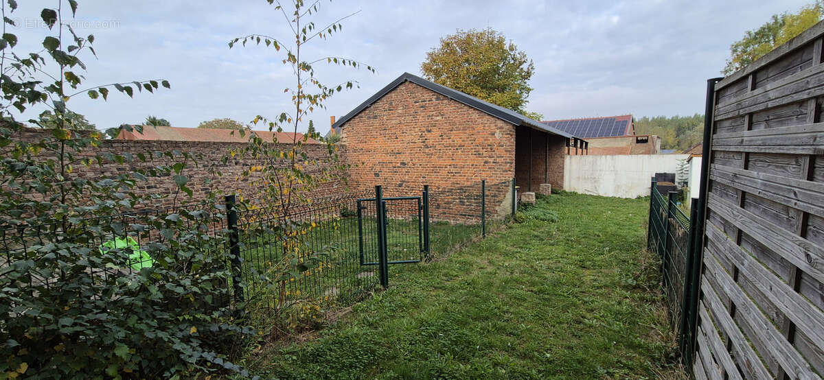 Maison à FONTAINE-LES-CROISILLES