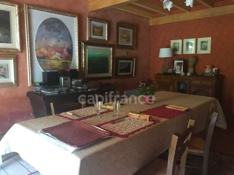 Dpt Corse (20), à vendre LA PORTA maison P7 de 164 m² - Terrain de 330,00 m² - photo 2