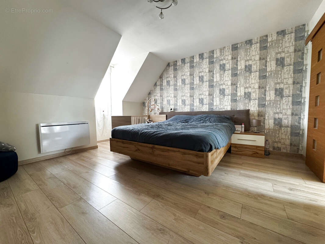Maison à VEMARS