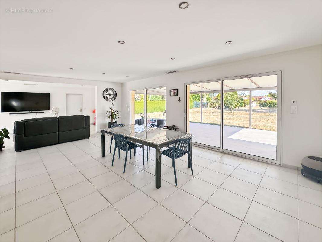 Maison À Vendre - photo 12