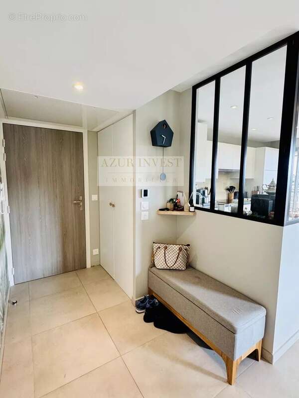 Appartement à ROQUEBRUNE-CAP-MARTIN