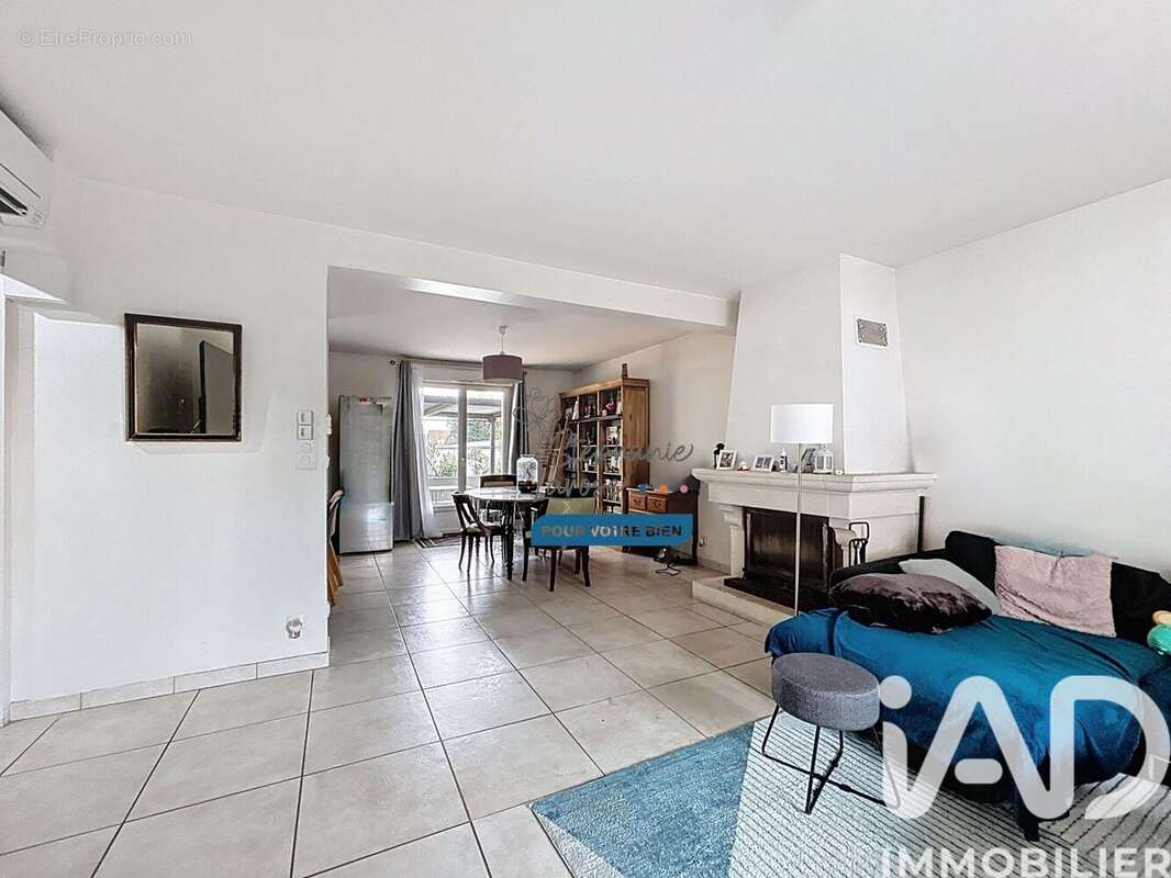 Photo 2 - Maison à PONTAULT-COMBAULT